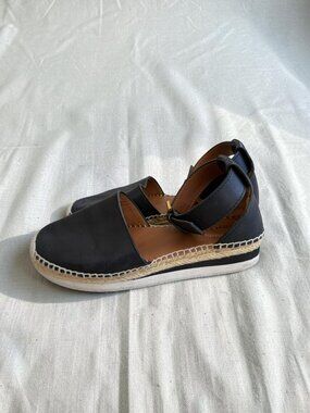 SEE BY CHLOE Black Leather Sandals Flats size 36 / 6